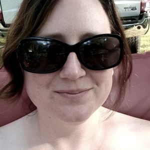 Meet your Posher, Janelle